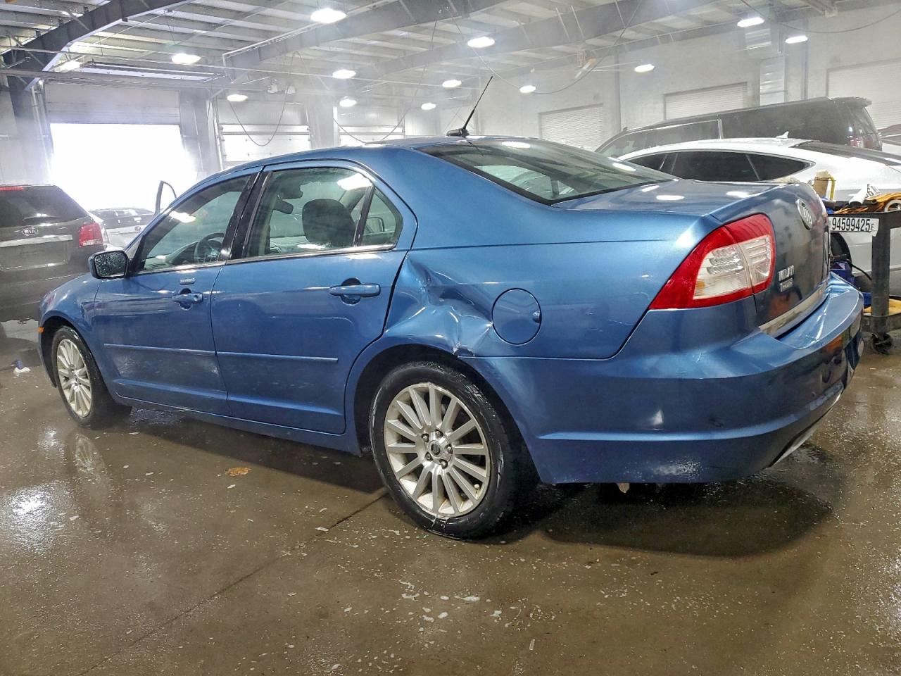 Mercury Milan Premier Image 3