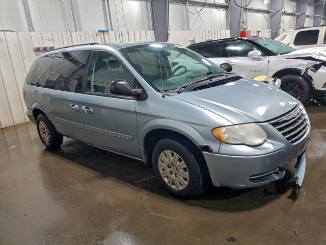 Chrysler Minivan Lx Image 7