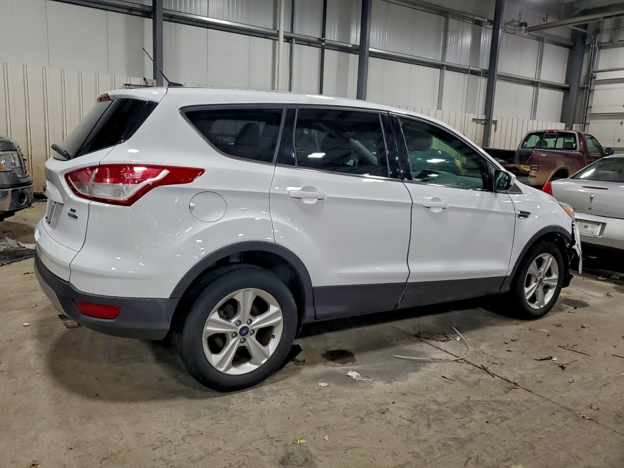 Ford Escape Se Image 2