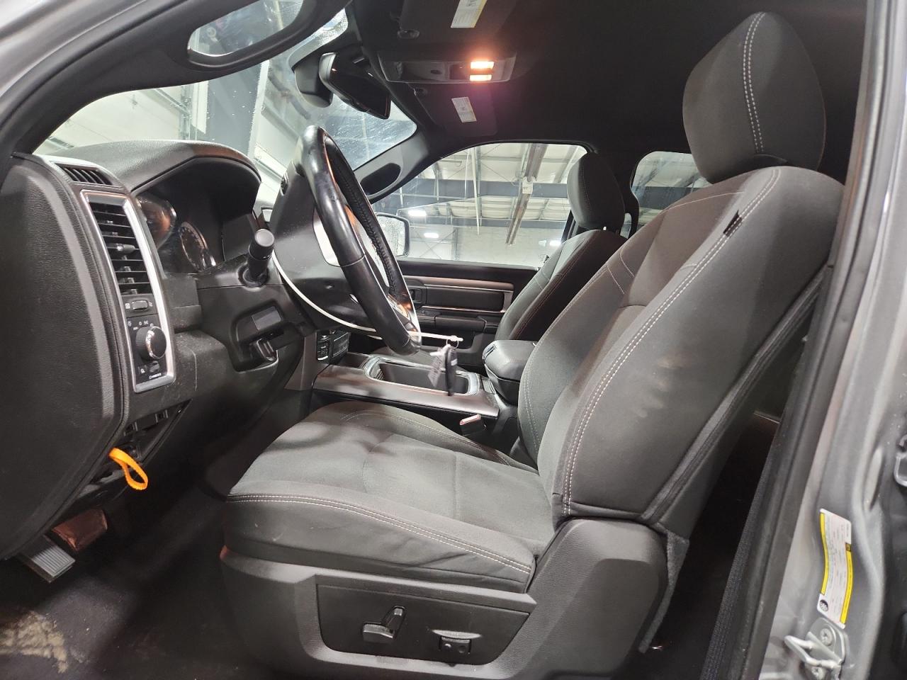 Ram 1500 Slt Image 10