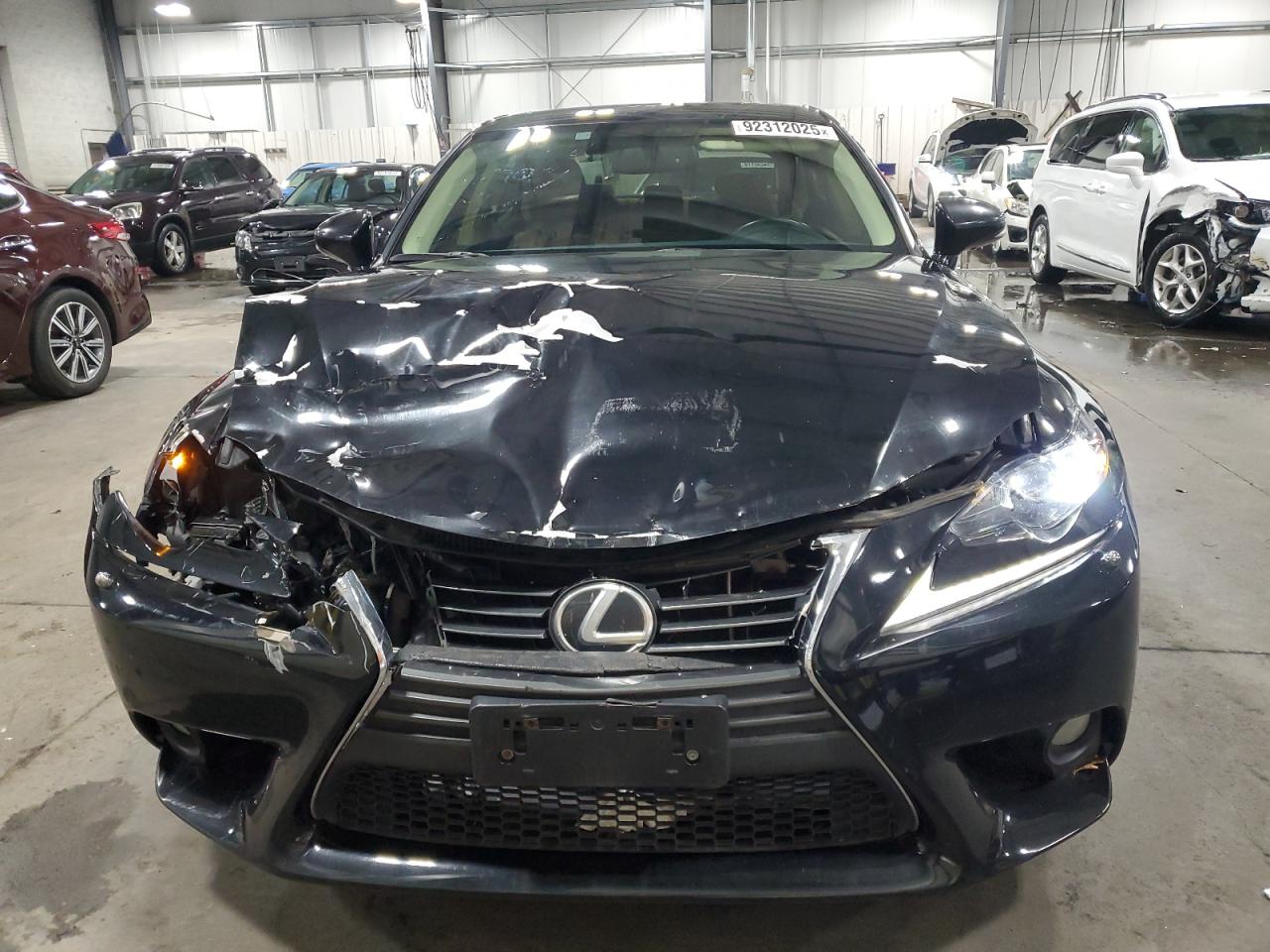 Lexus Is 250 Image 3