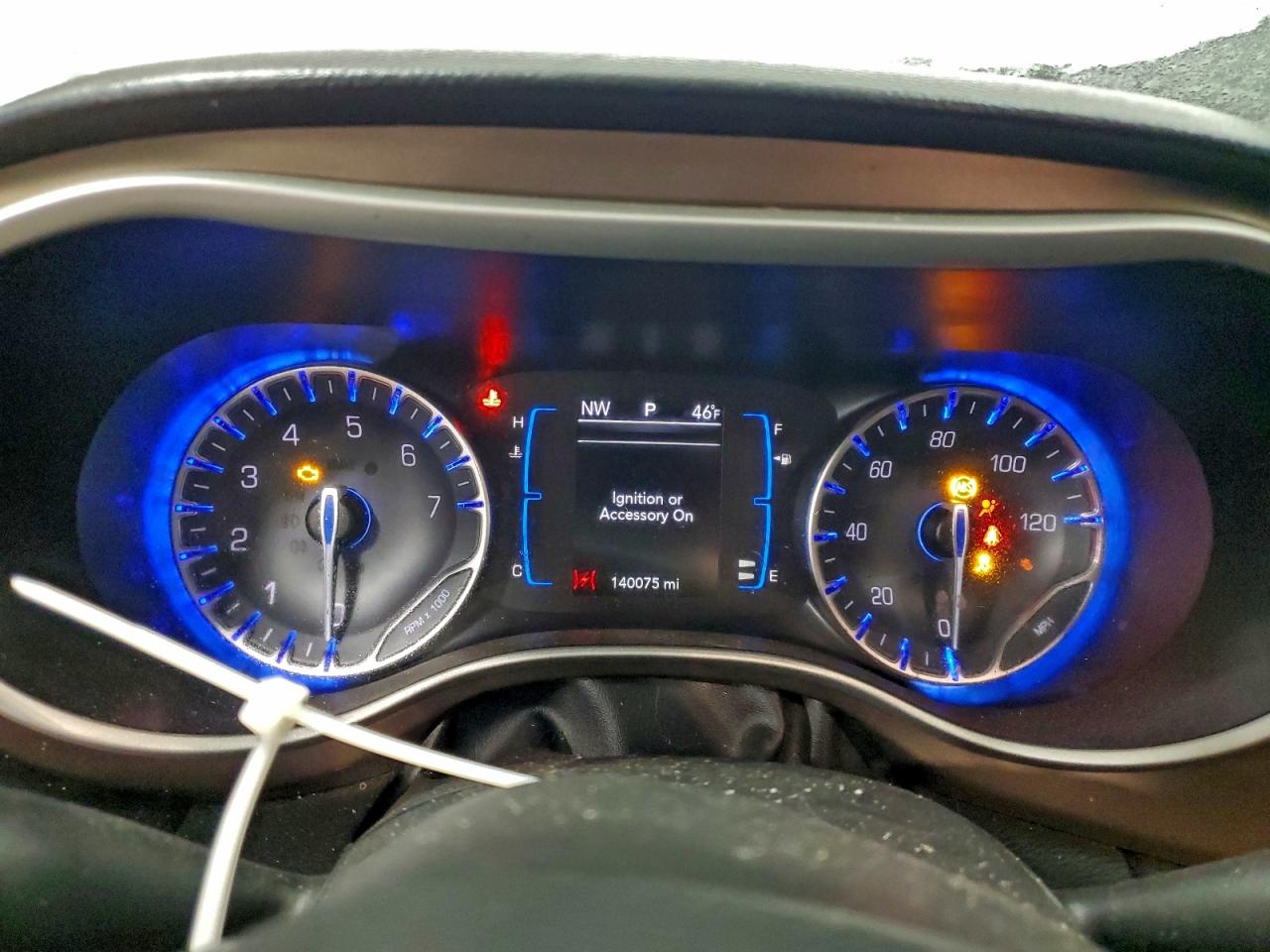 Chrysler Pacifica Touring L Image 13