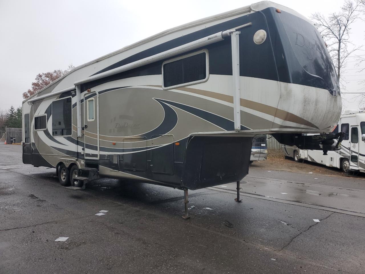 Forest River 5th Wheel Image 1