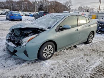 Salvage Toyota Prius