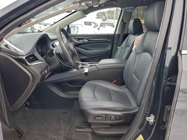 Buick Enclave Essence Image 9