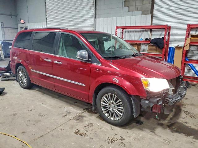 Chrysler Minivan Touring L Image 10