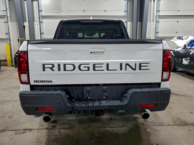 Honda Ridgeline Black Edition Image 4
