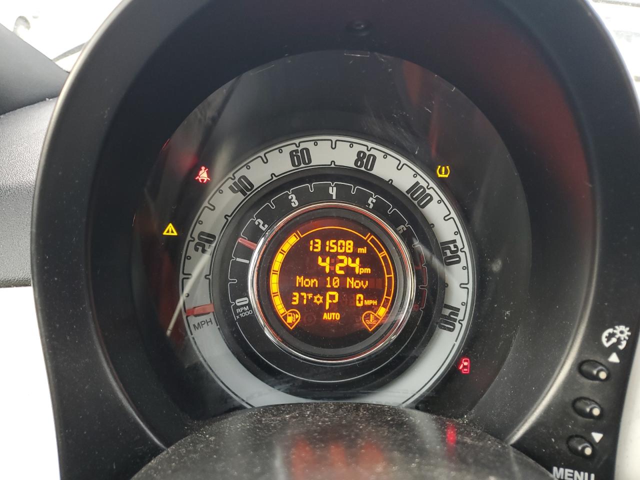 FIAT 500 Lounge Image 12