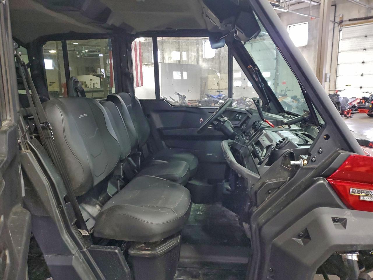 Can Am Defender Limited Cab Hd10 Image 4