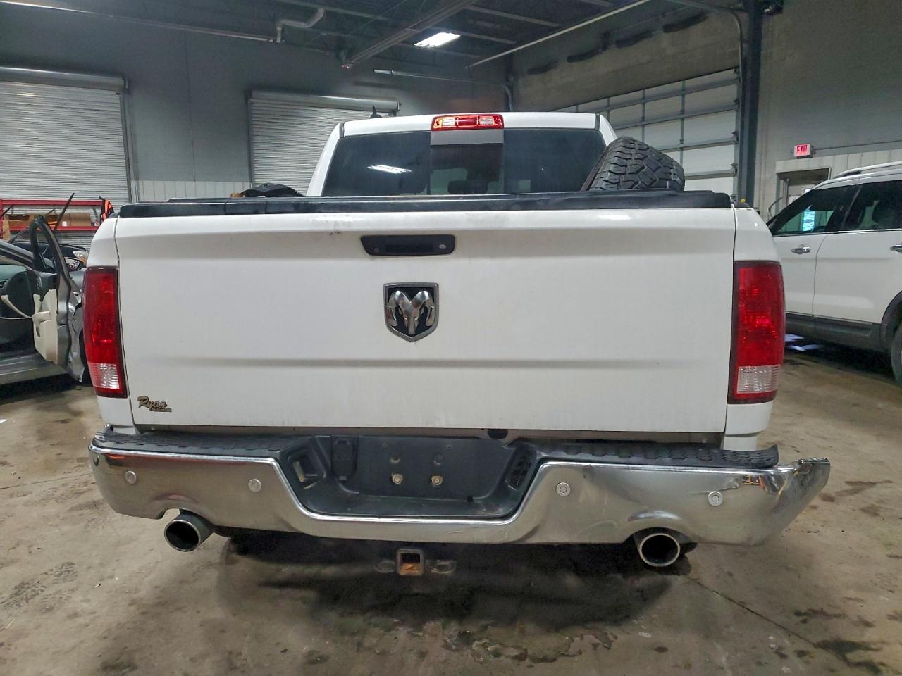 Ram 1500 Slt Image 8