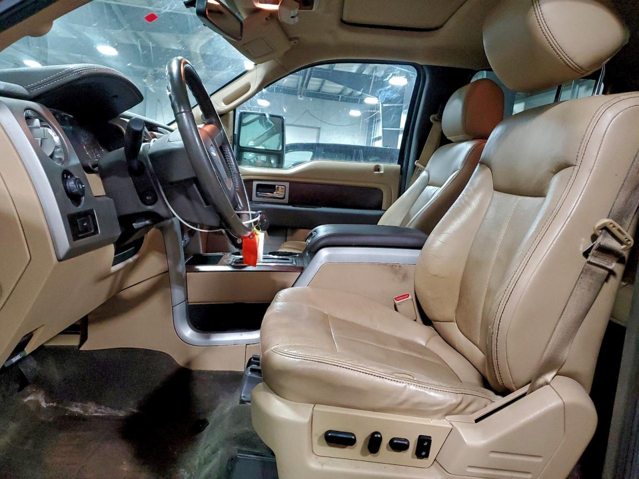 Ford F-150 Supercrew Image 10