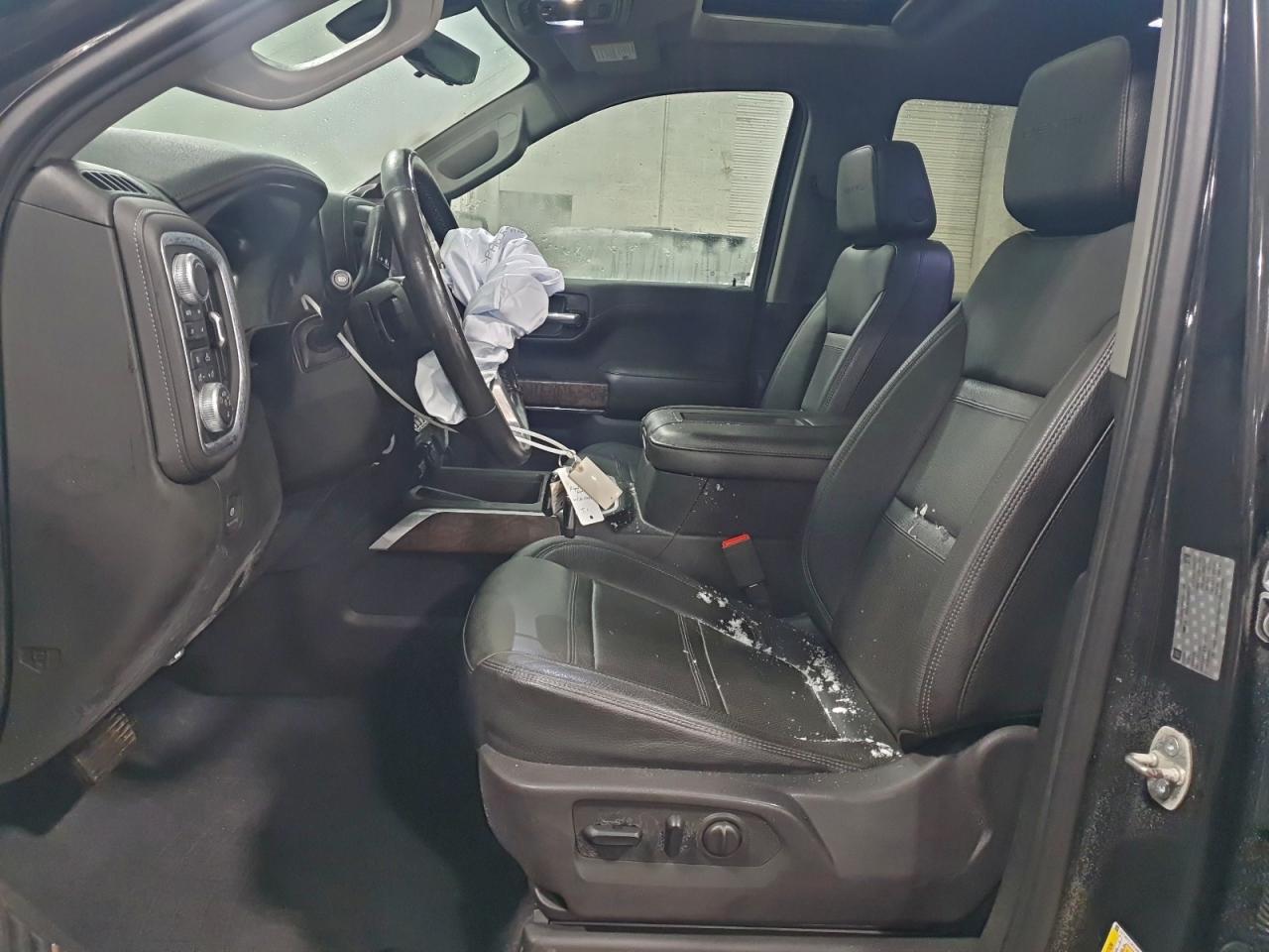 GMC Sierra K1500 Denali Image 8