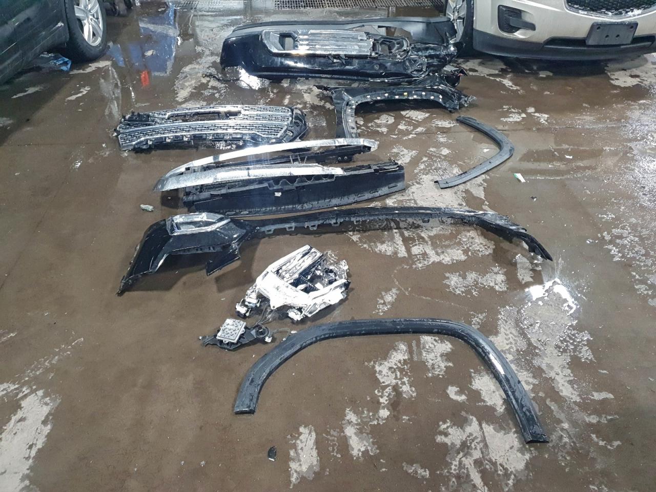 GMC Sierra K1500 Denali Image 11