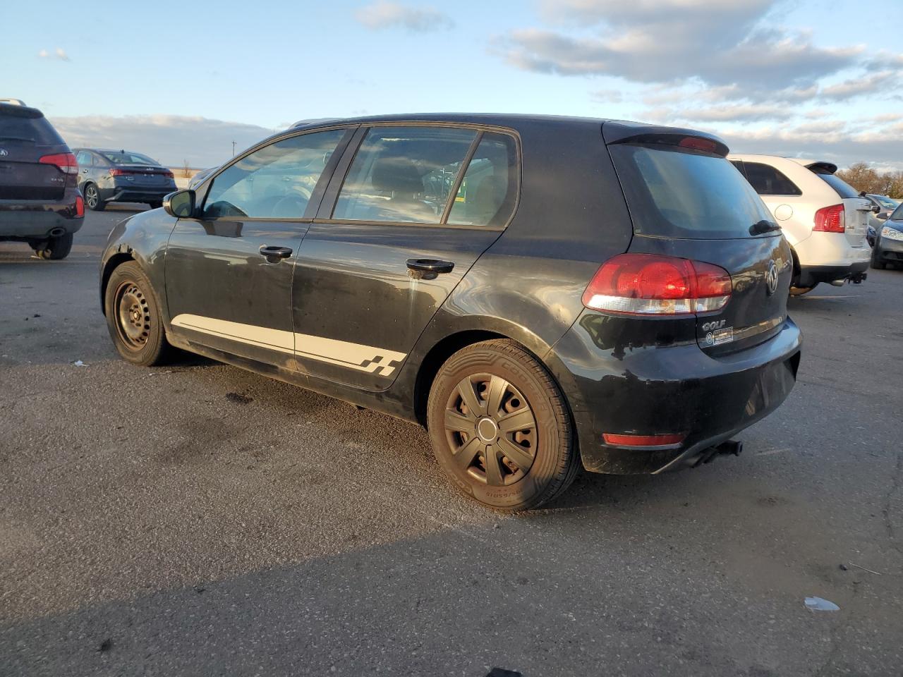 Volkswagen Golf Image 11