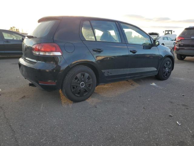 Volkswagen Golf Image 2