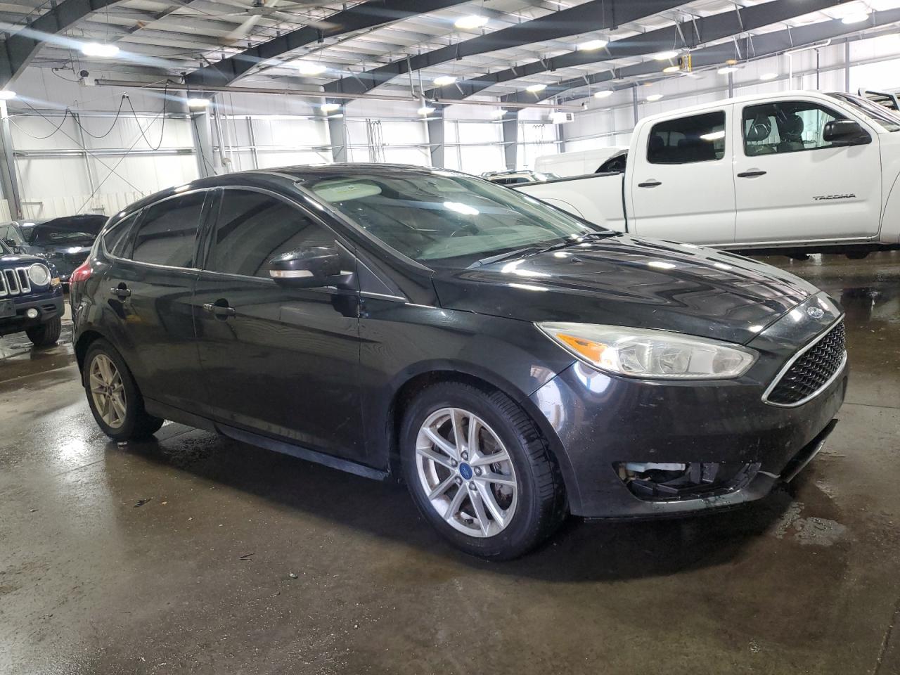 Ford Focus Se Image 10
