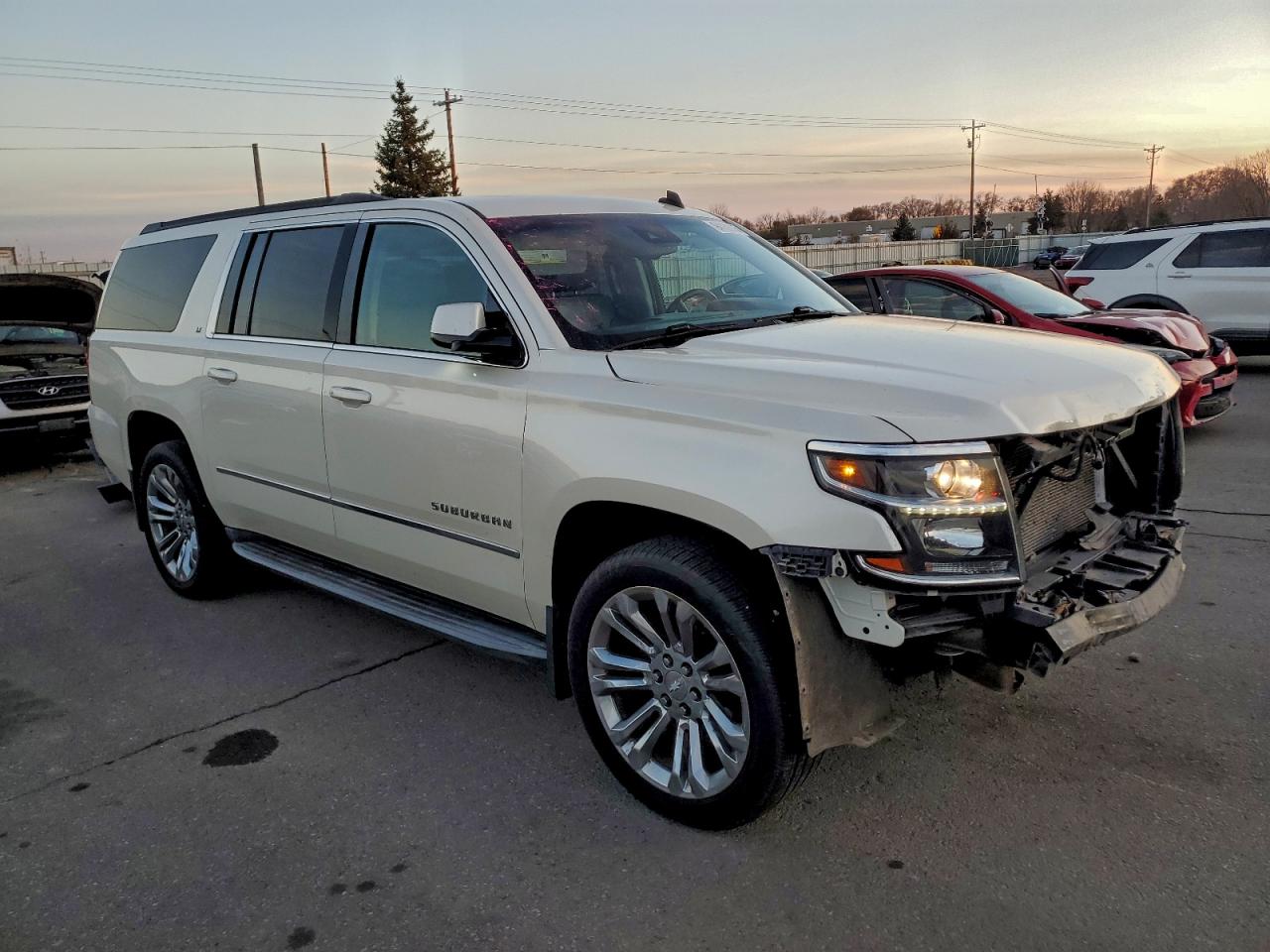 Chevrolet Suburban K1500 Lt Image 10