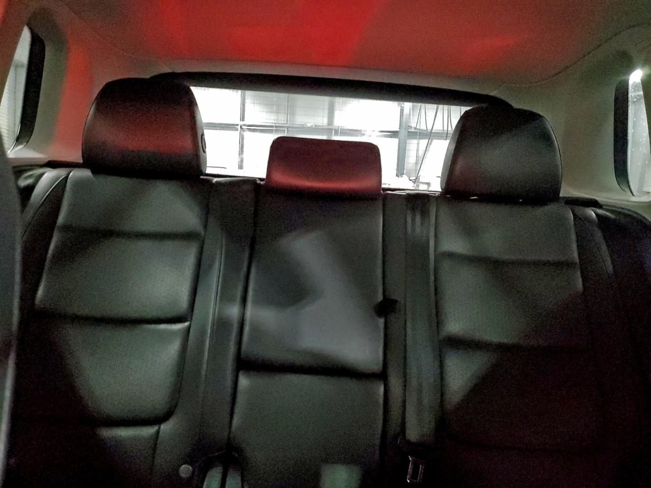 Volkswagen Tiguan S Image 13