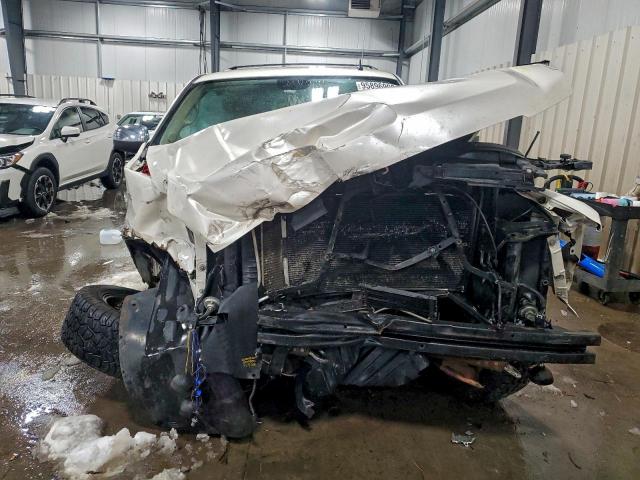 Chevrolet Suburban K1500 Ltz Image 10