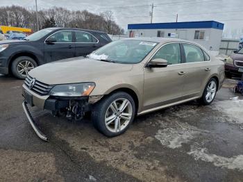  Salvage Volkswagen Passat