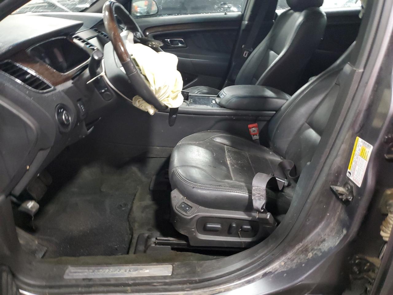 Ford Taurus Limited Image 13