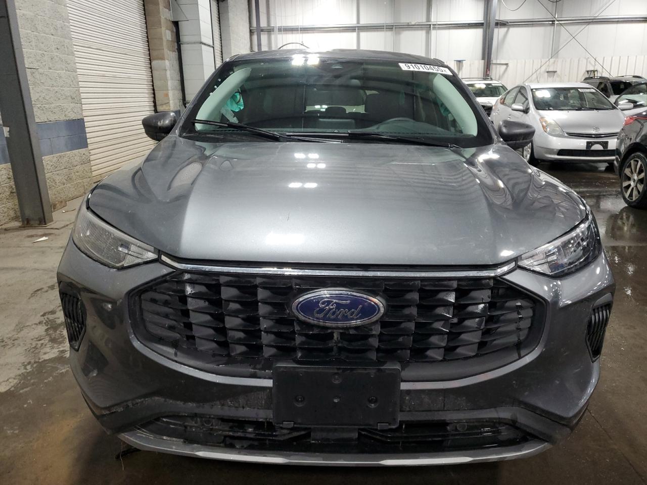Ford Escape Active Image 4