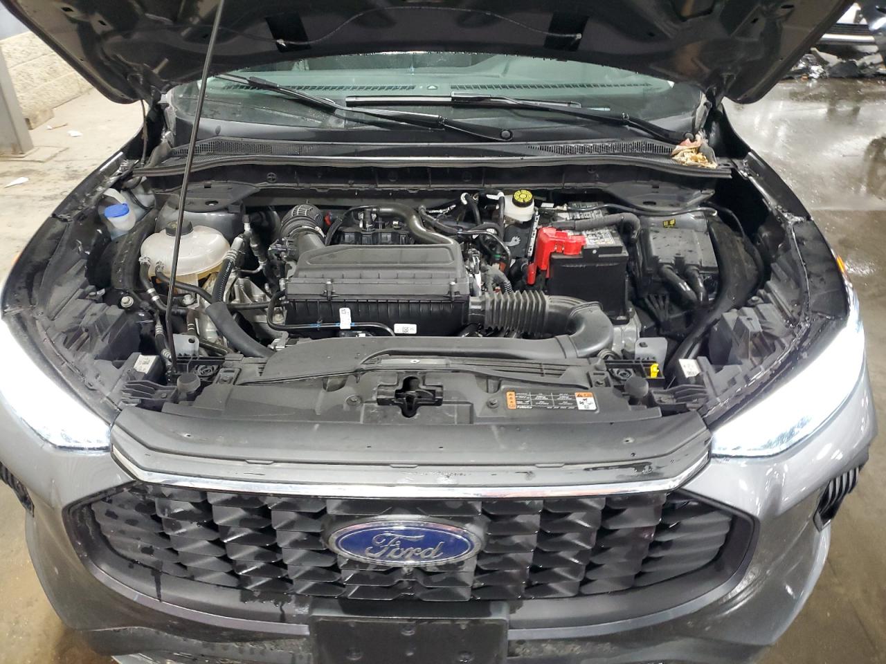 Ford Escape Active Image 12