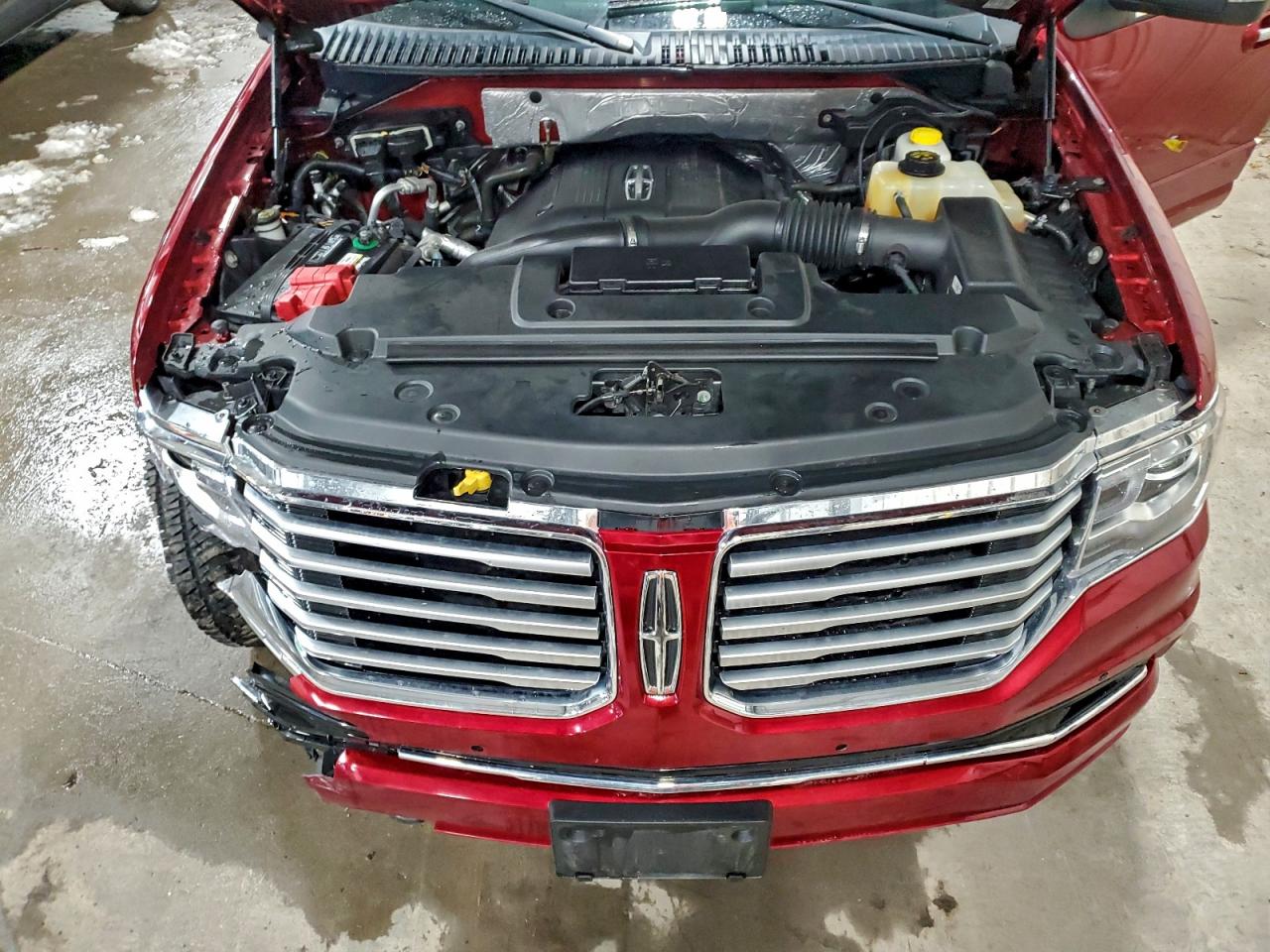 Lincoln Navigator Select Image 2