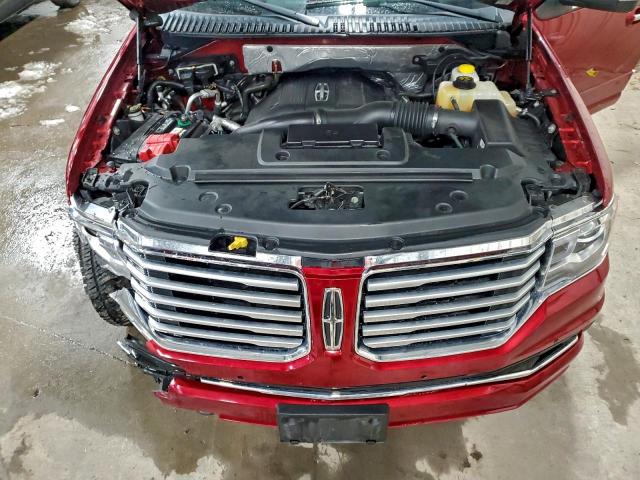 Lincoln Navigator Select Image 2