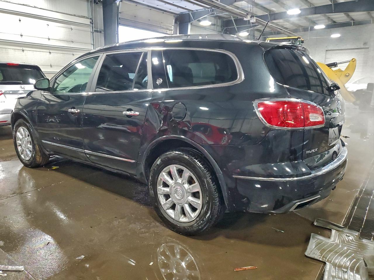 Buick Enclave Image 6
