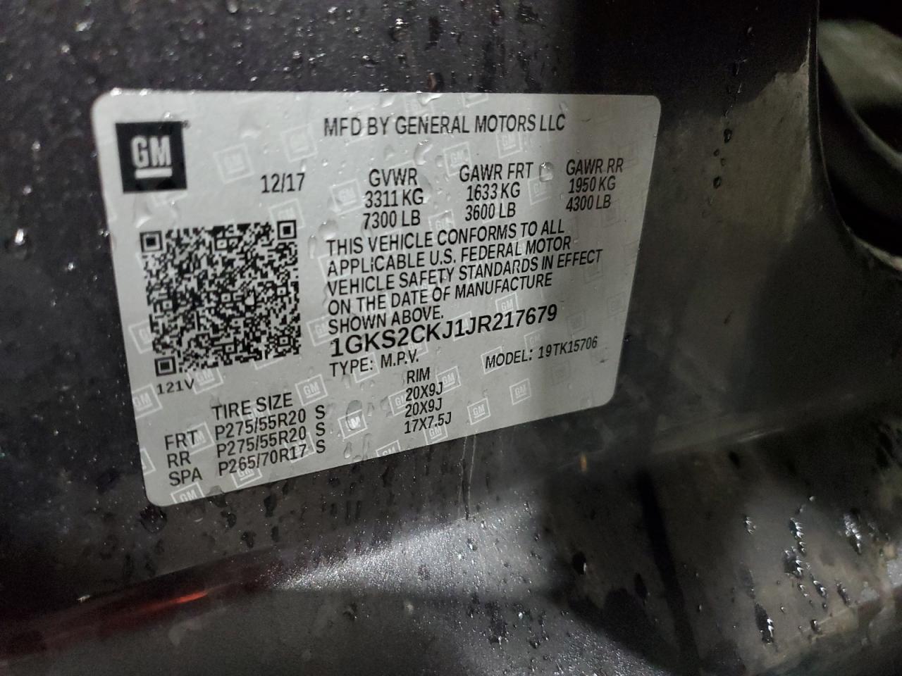 GMC Yukon Denali Image 10