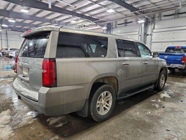 Chevrolet Suburban K1500 Ls Image 11