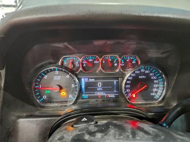 Chevrolet Suburban K1500 Ls Image 5