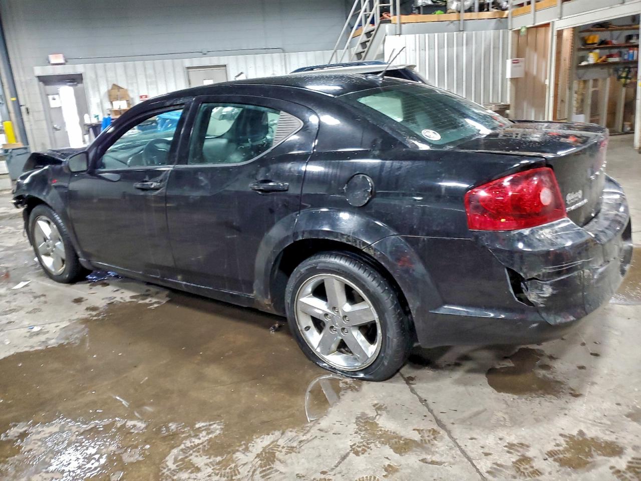 Dodge Avenger Lux Image 10