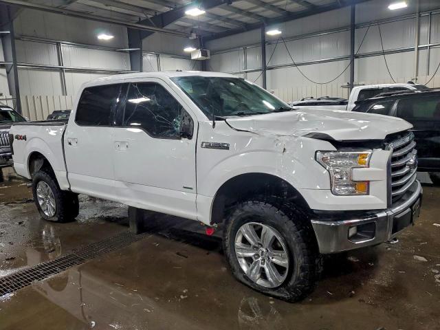 Ford F-150 Supercrew Image 8