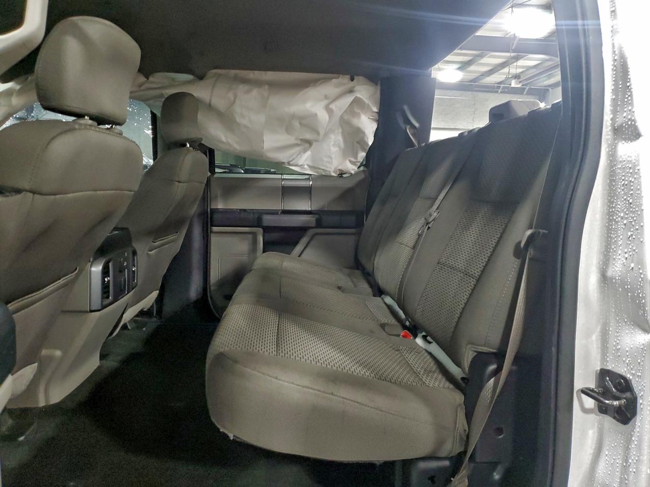 Ford F-150 Supercrew Image 6