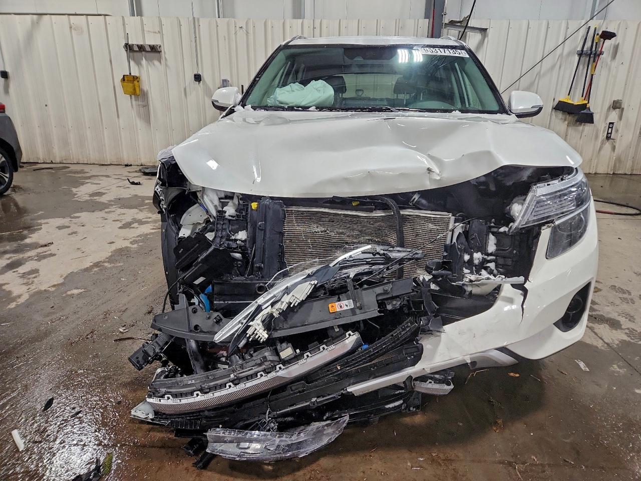 Kia Seltos Ex Image 3