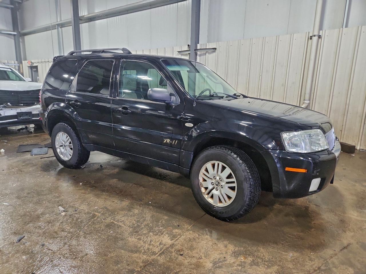 Mercury Mariner Image 7