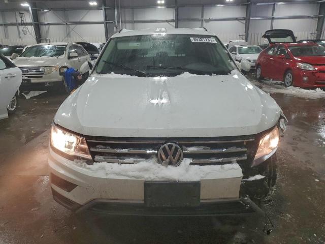 Volkswagen Tiguan S Image 12