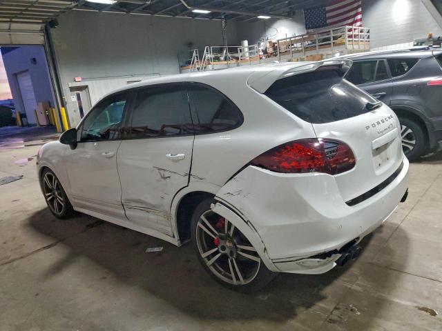 Porsche Cayenne Gts Image 12