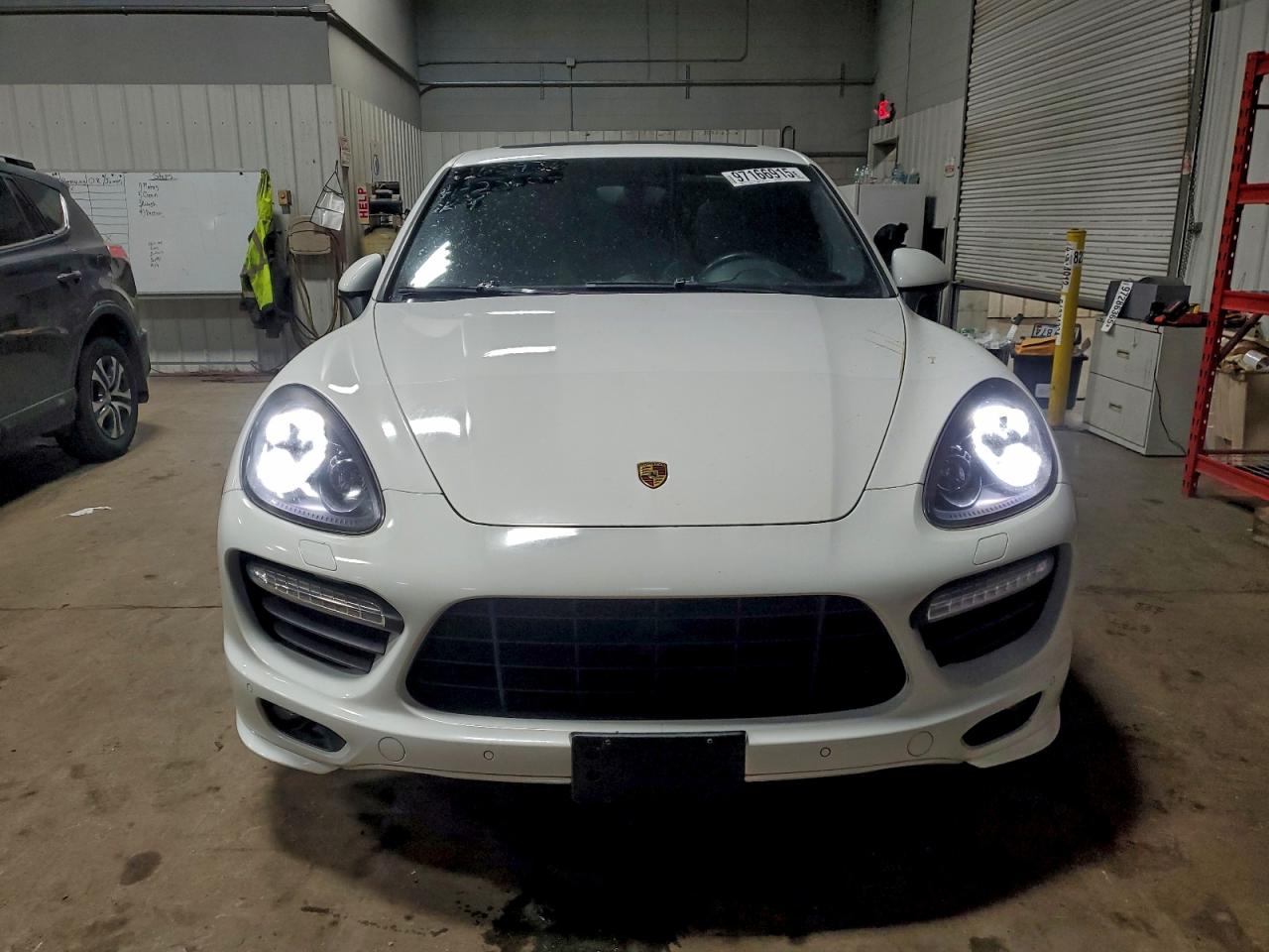 Porsche Cayenne Gts Image 4