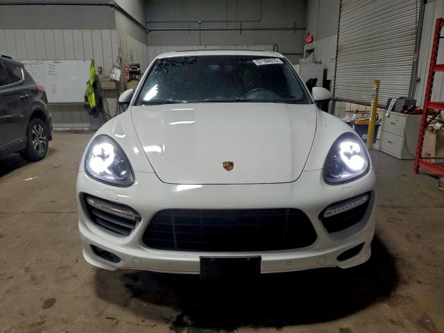 Porsche Cayenne Gts Image 4