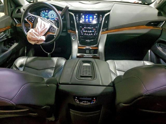 Cadillac Escalade Premium Luxury Image 8