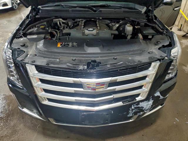 Cadillac Escalade Premium Luxury Image 3