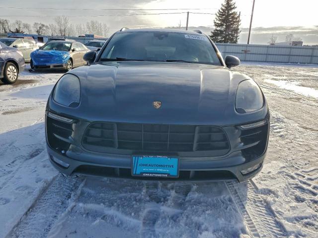 Porsche Macan Gts Image 8