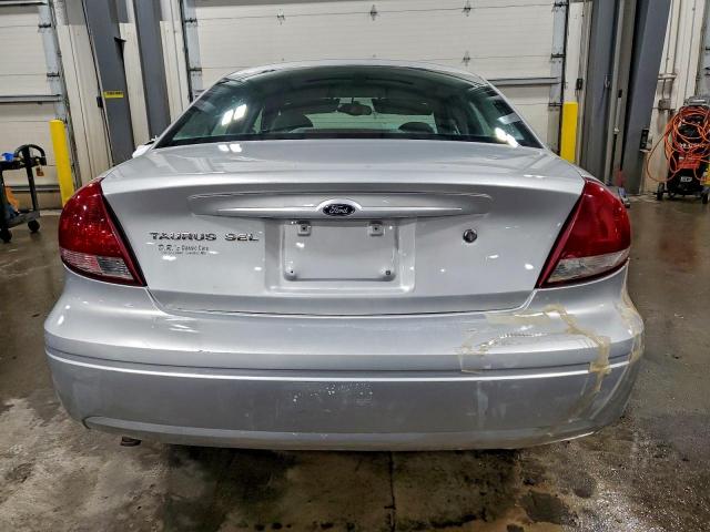 Ford Taurus Sel Image 11