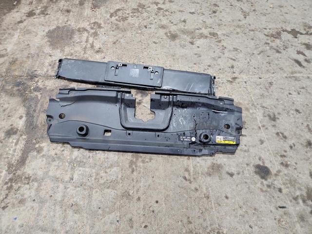 Toyota Land Cruis Base Image 13