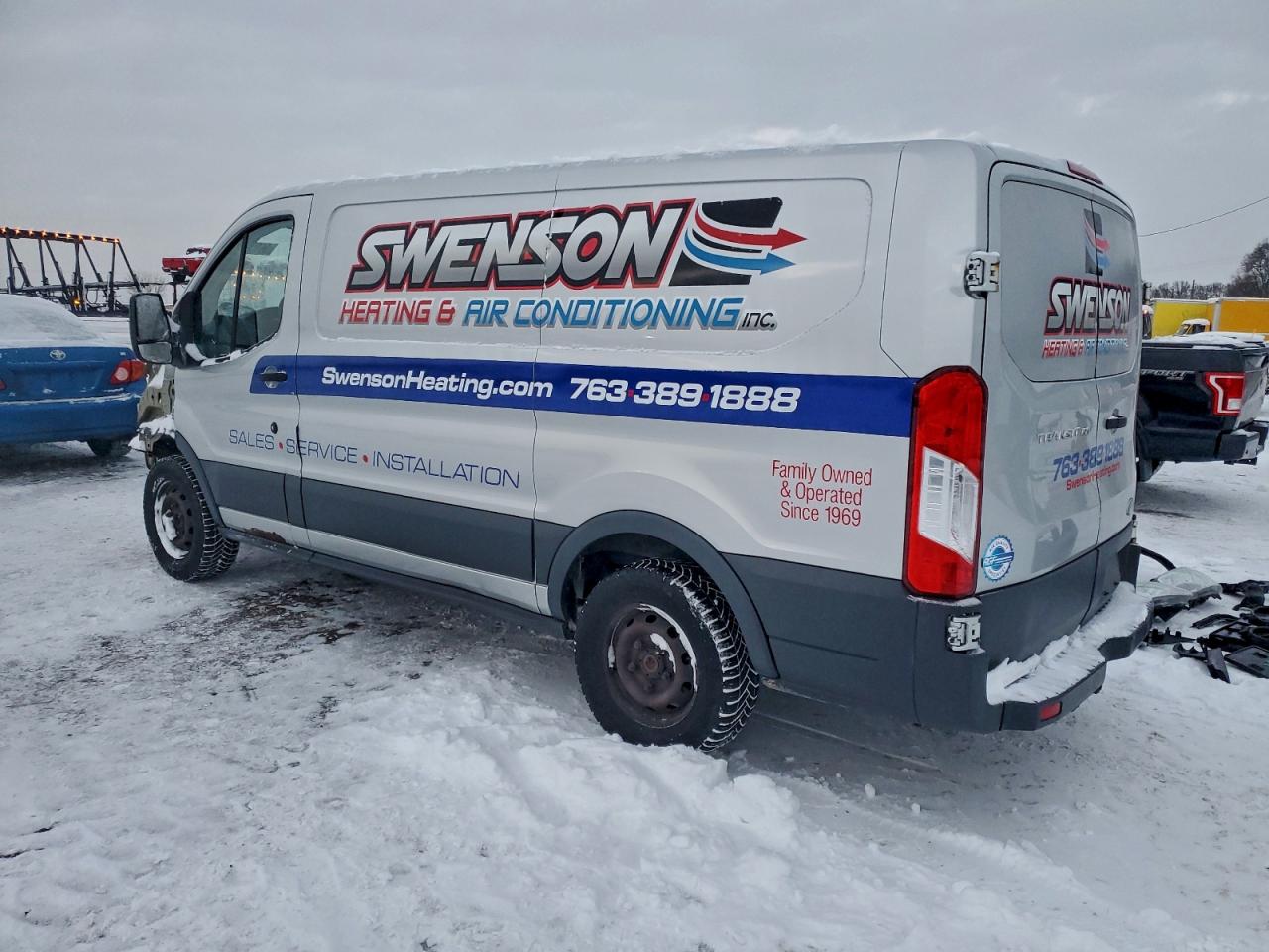 Ford Transit T-150 Image 2