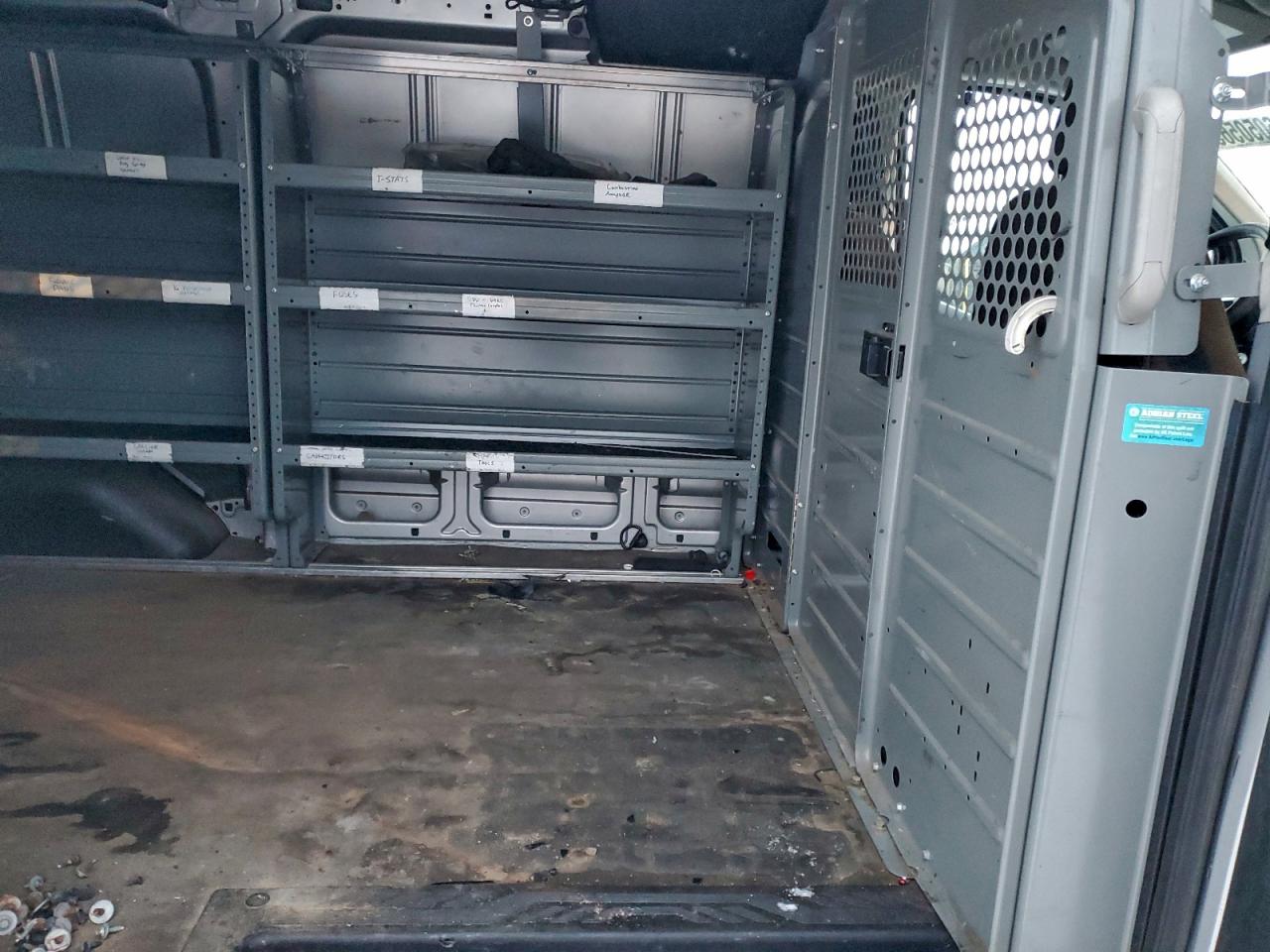 Ford Transit T-150 Image 10