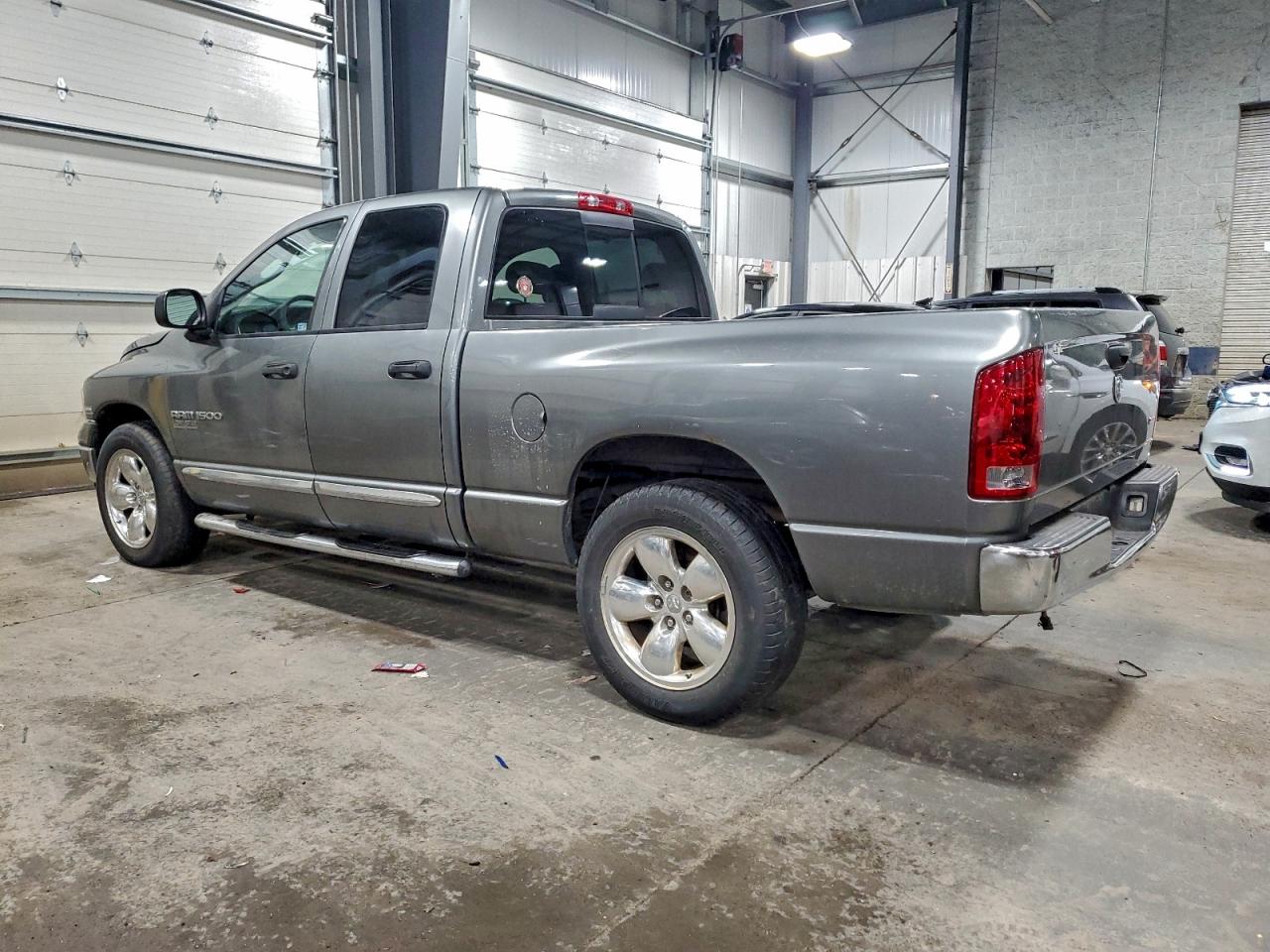 Dodge Ram 1500 St Image 11